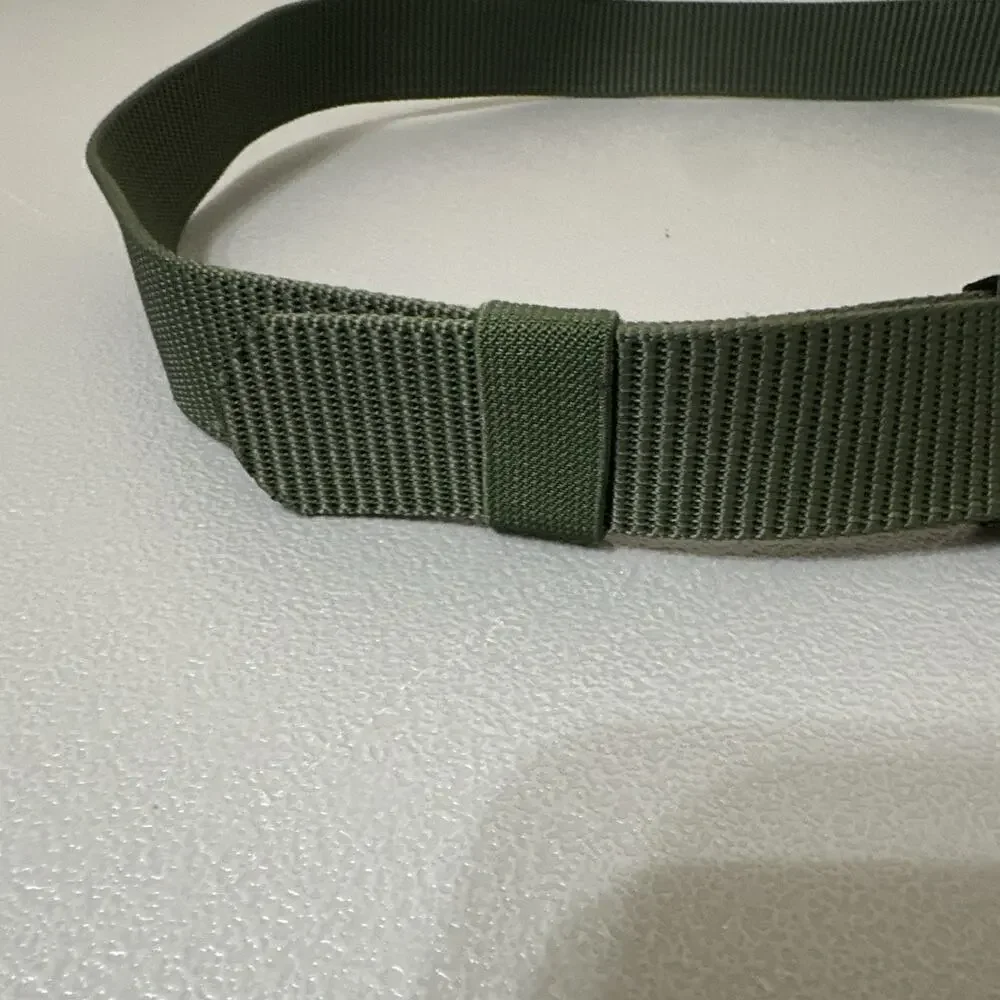 Men’s Green Military Webbed Belt Adjustable Solid 1.5in w/ Black Buckle